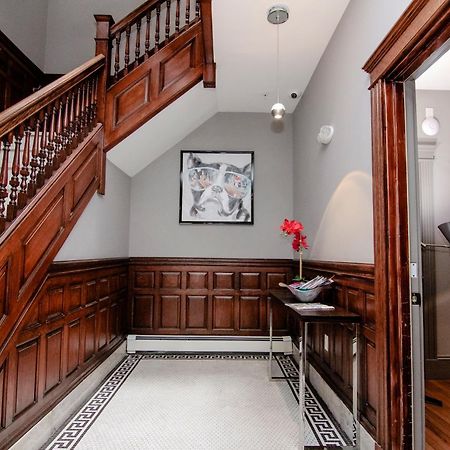 A Stylish Stay W/ A Queen Bed, Heated Floors.. #14 Brookline Exterior foto